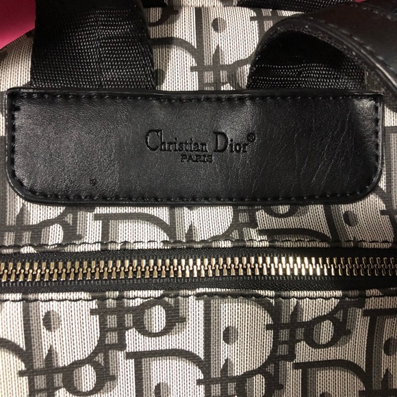 Gray black back pack handbag - Picture 2 of 7
